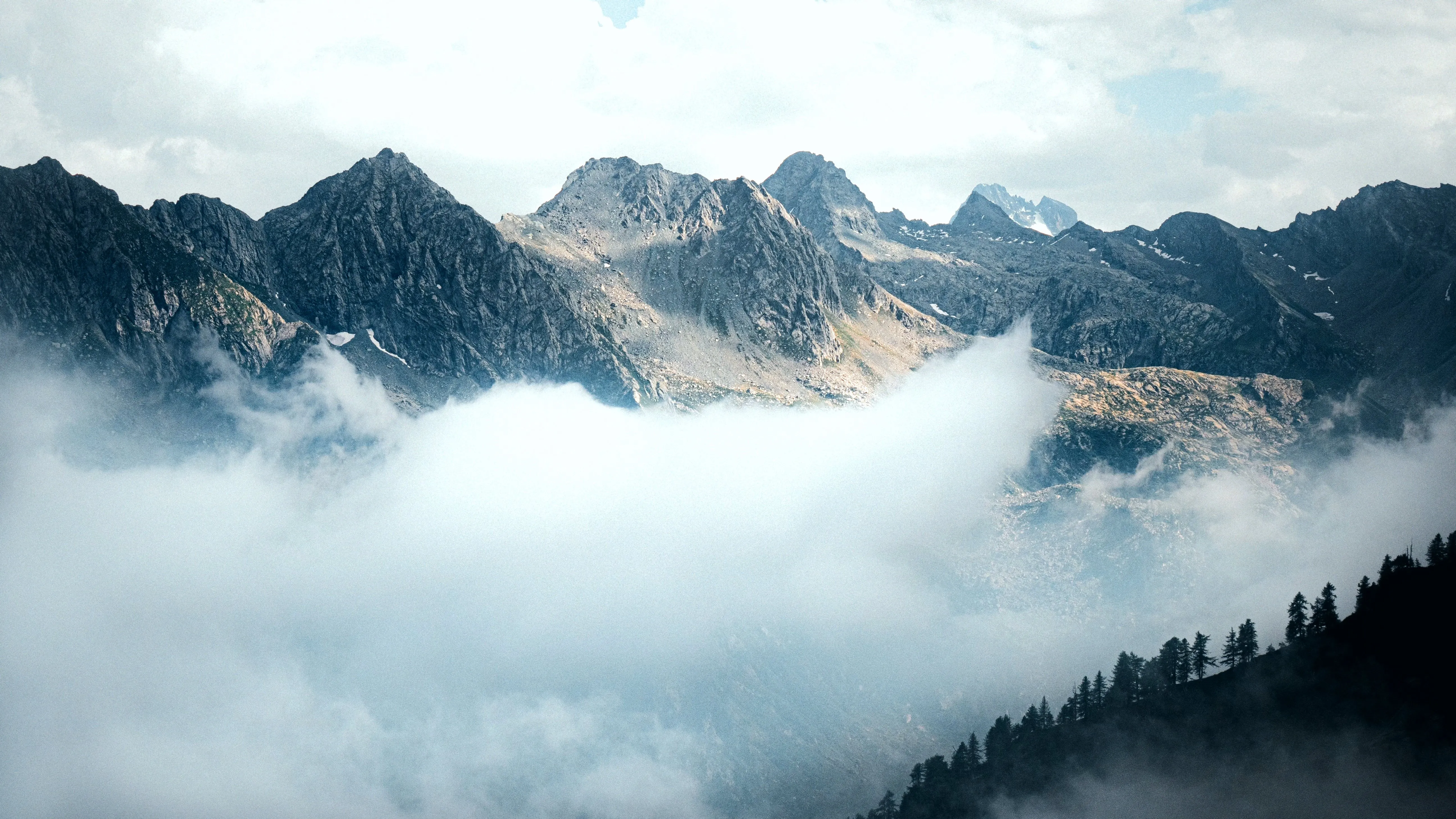 Les nuages du Queyras